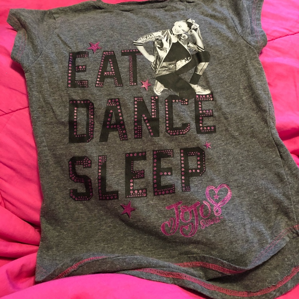 JoJo Siwa pre owned tee 6/6x
